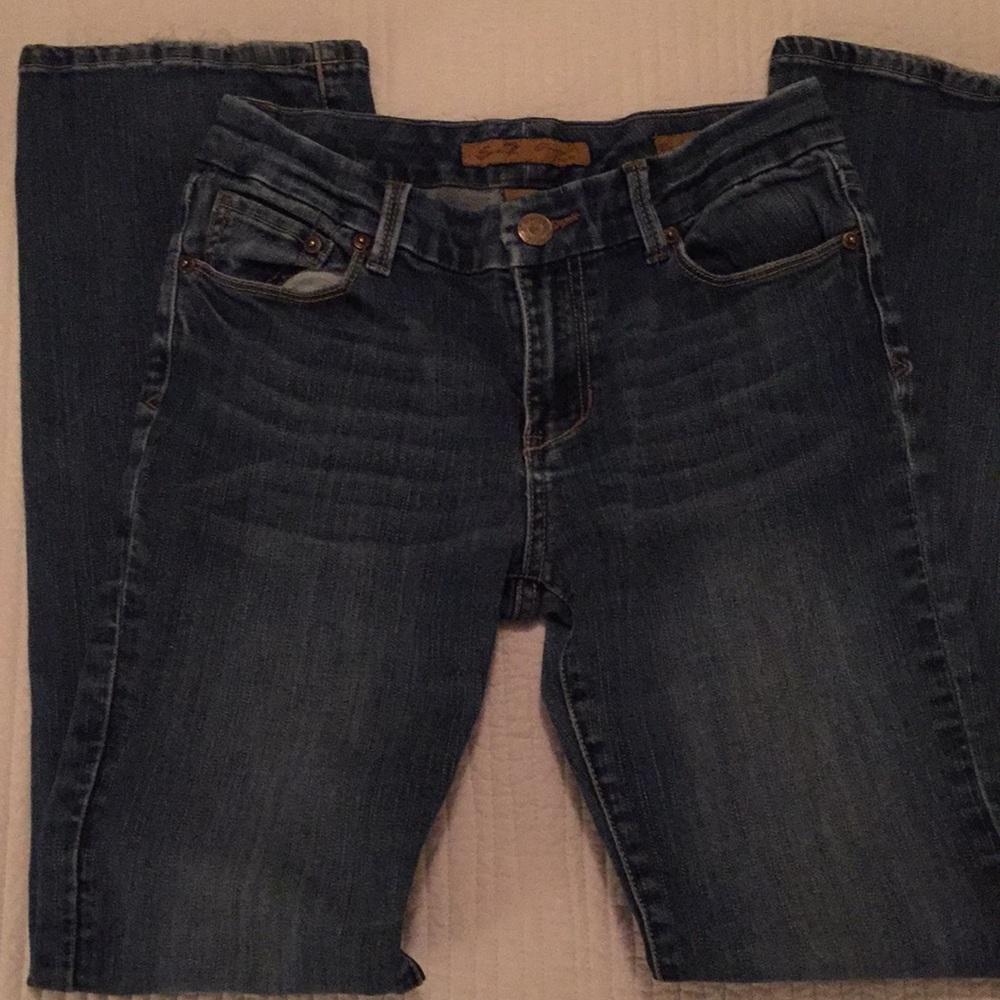 Seven 7 jeans 4 x30 EUC with hem fray